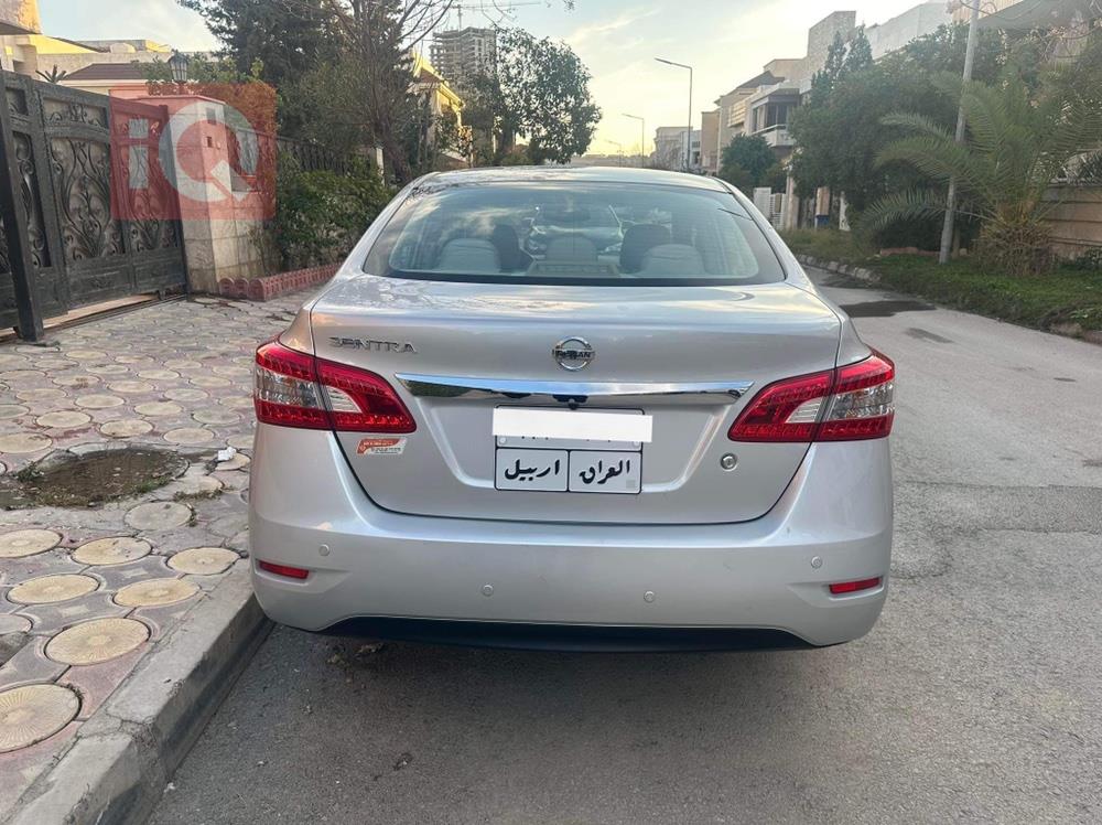 نيسان سنترا